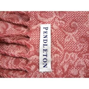 Pendleton Scarf Womens Pink Floral Damask 100% Virgin Wool Made in USA Fringe